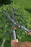 Gardena Classic Robuste 540 Garten-/Heckenschere zum Schneiden von Sträuchern, Messer mit Wellenschliff, ergonomische Holzgriffe, 54 cm, 391-20 - 6