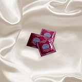 Durex Gefühlsecht Kondome – Hauchzarte Kondome für intensives Empfinden und innige Zweisamkeit – 40er Großpackung (1 x 40 Stück) - 4
